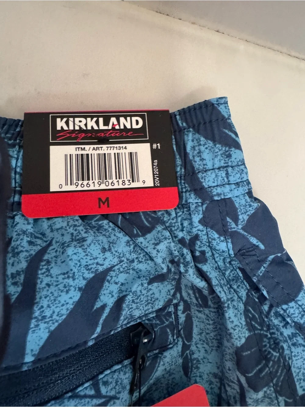 Men's Medium Blue Swim Trunks Swim Shorts New with Tag Kirtland